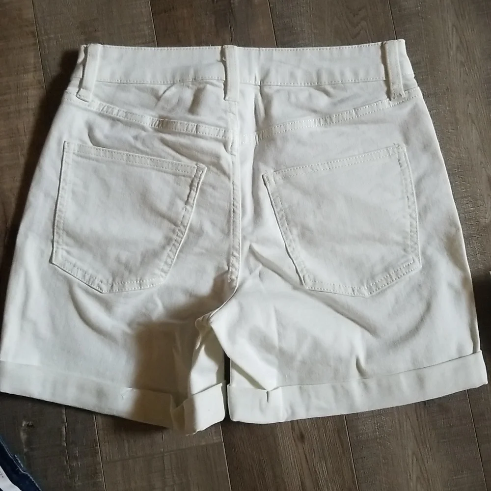 Lauren conrad Jean shorts - Picture 3 of 3